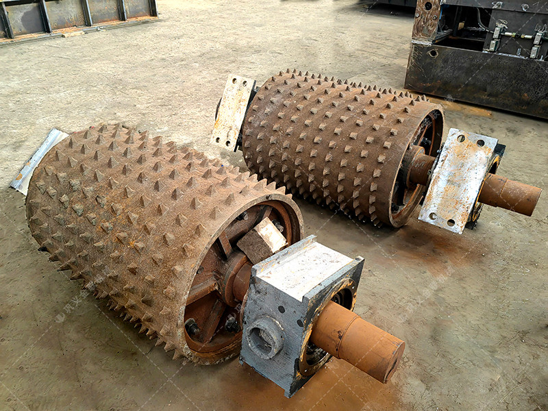 2pgc400*400雙齒輥破碎機發貨圖片_發往四川_破碎焦炭