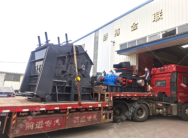 反擊式破碎機(jī)價格,反擊式破碎機(jī)廠家,反擊破碎機(jī)設(shè)備 反擊式破碎機(jī)價格,反擊式破碎機(jī)廠家,反擊破碎機(jī)設(shè)備