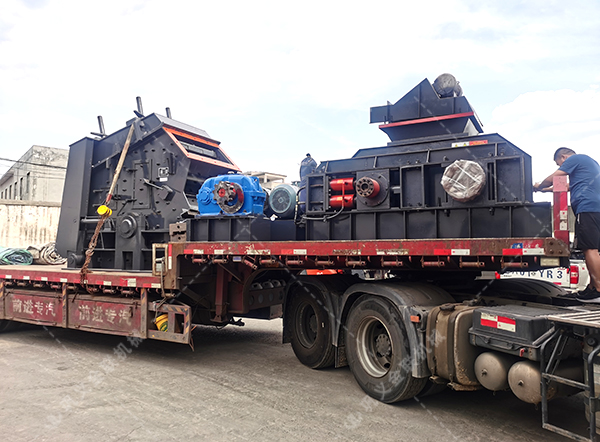 反擊式破碎機(jī)價格,反擊式破碎機(jī)廠家,反擊破碎機(jī)設(shè)備 反擊式破碎機(jī)價格,反擊式破碎機(jī)廠家,反擊破碎機(jī)設(shè)備