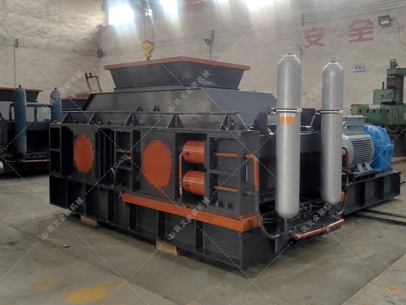 如何選擇對輥制砂機(jī)的生產(chǎn)廠家? 如何選擇對輥制砂機(jī)的生產(chǎn)廠家?