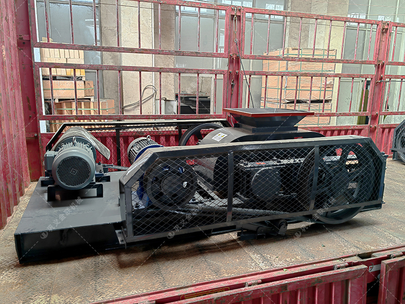 為何越來越多的礦山選擇雙齒輥而非顎式破碎機?這3點很關(guān)鍵! 為何越來越多的礦山選擇雙齒輥而非顎式破碎機?這3點很關(guān)鍵!